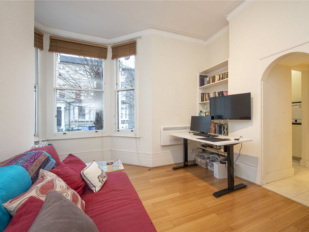 1 bed flat for sale in Edith Road, London W14, £390,000
