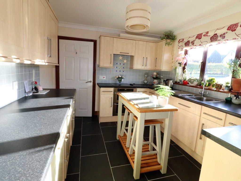 4 bed detached house for sale in Clos Y Llan, Lledrod, Aberystwyth SY23, £339,950