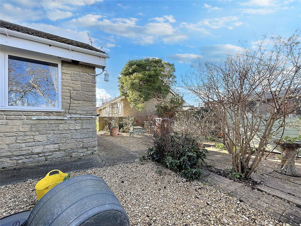 2 bed bungalow for sale in The Grove, Bourton SN6, £300,000