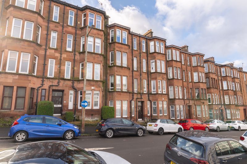 1 bed flat for sale in Tankerland Road, Cathcart G44, £130,000