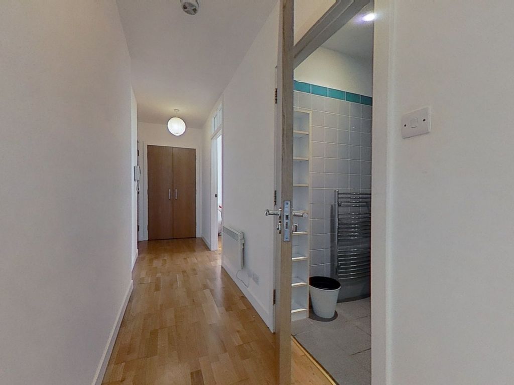 1 bed flat to rent in Renfield Street, Glasgow G2, £925 pcm