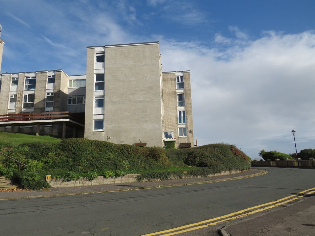 1 bed property for sale in Sea Point, Barry CF62, £135,000