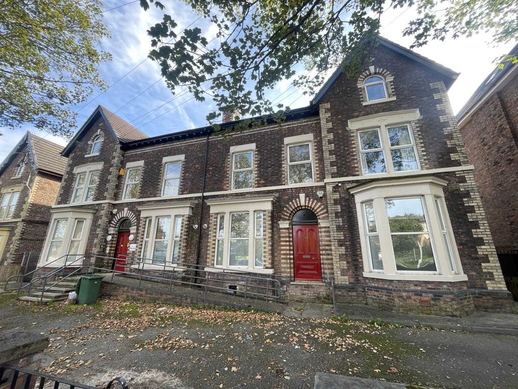 Leisure/hospitality for sale in Balls Road, Prenton CH43, £595,000