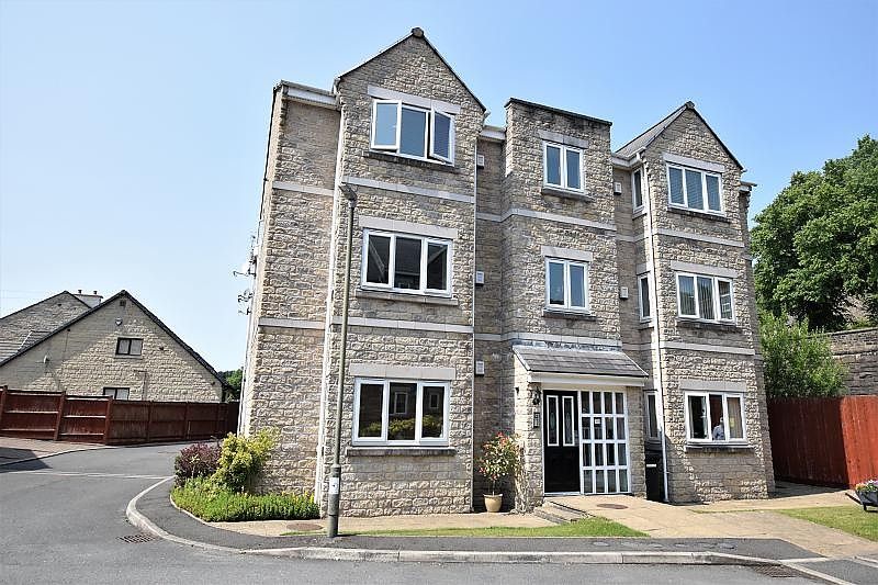 2 bed flat to rent in The Sidings, Chinley, High Peak SK23, £800 pcm