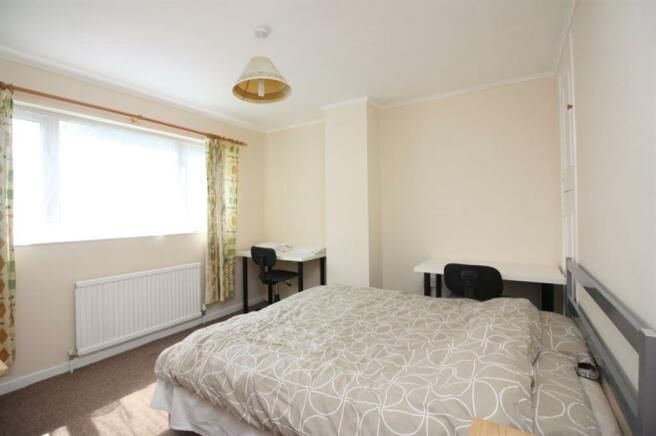 4 bed terraced house to rent in Fern Dells, Hatfield AL10, £2,500 pcm
