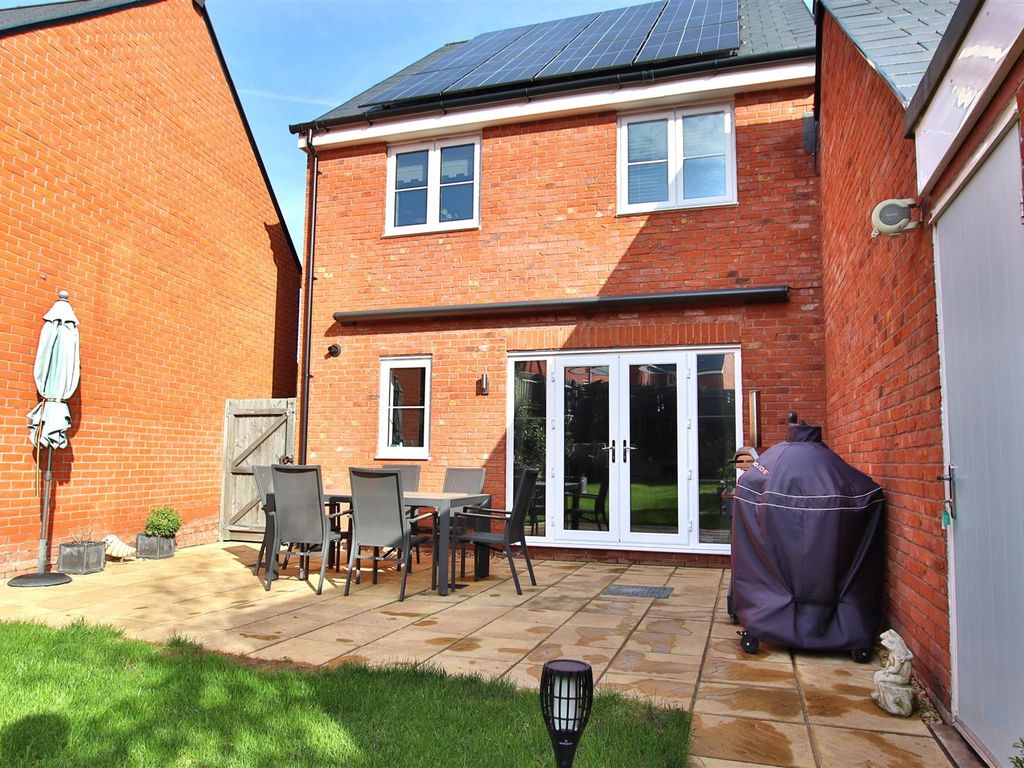 3 bed property for sale in Rectory Close, Ashleworth, Gloucester GL19, £420,000
