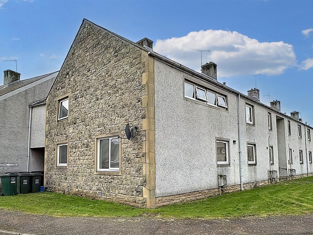 1 bed flat for sale in Masonic Close, Elgin IV30, £68,000