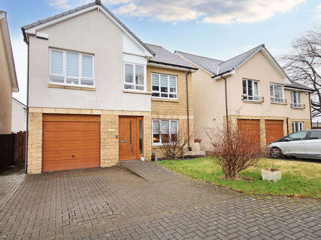 5 bed detached house for sale in Joseph Cumming Gardens, Broxburn EH52, £337,000