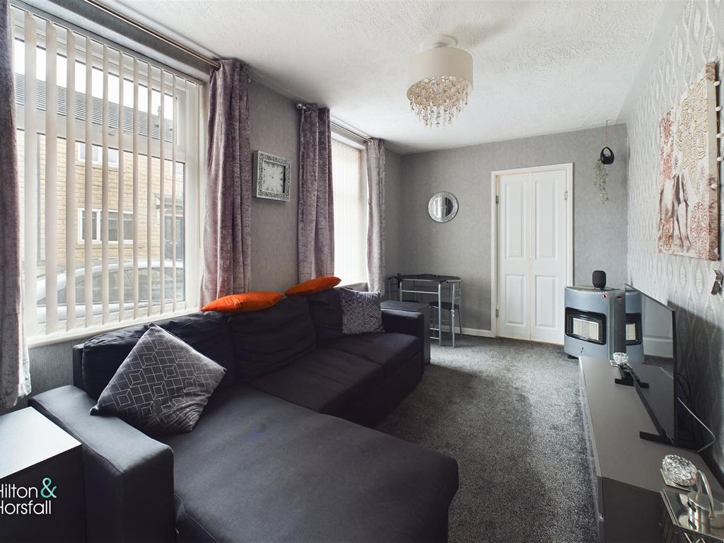 1 bed flat for sale in Garnett Street, Barrowford, Nelson BB9, £69,950