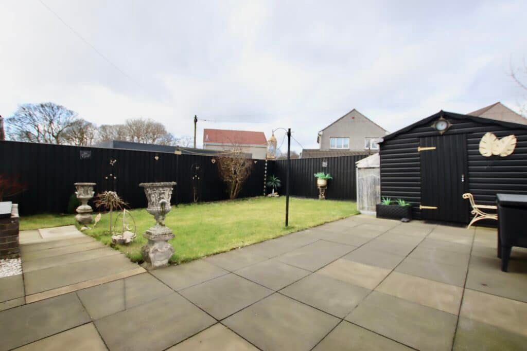 3 bed detached house for sale in Moray Avenue, Cairnhill, Airdrie ML6, £234,999