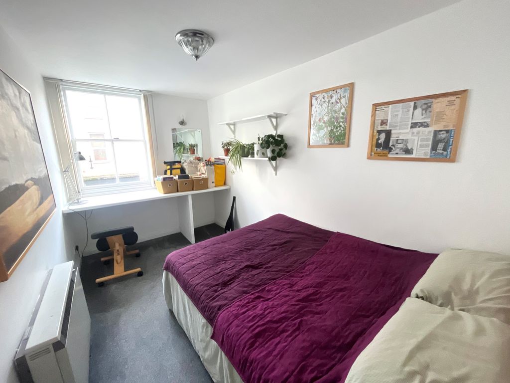1 bed flat to rent in New Bridge Street, Exeter EX4, £770 pcm