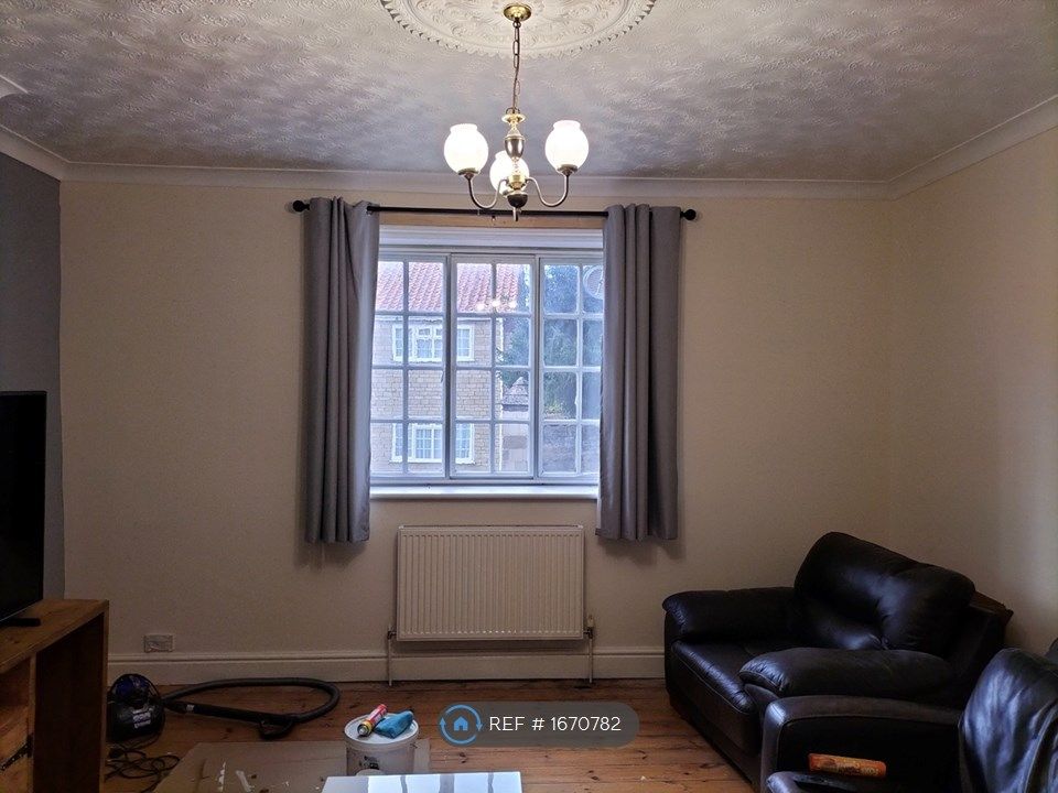 1 bed flat to rent in Church Rd, Lincoln LN4, £700 pcm