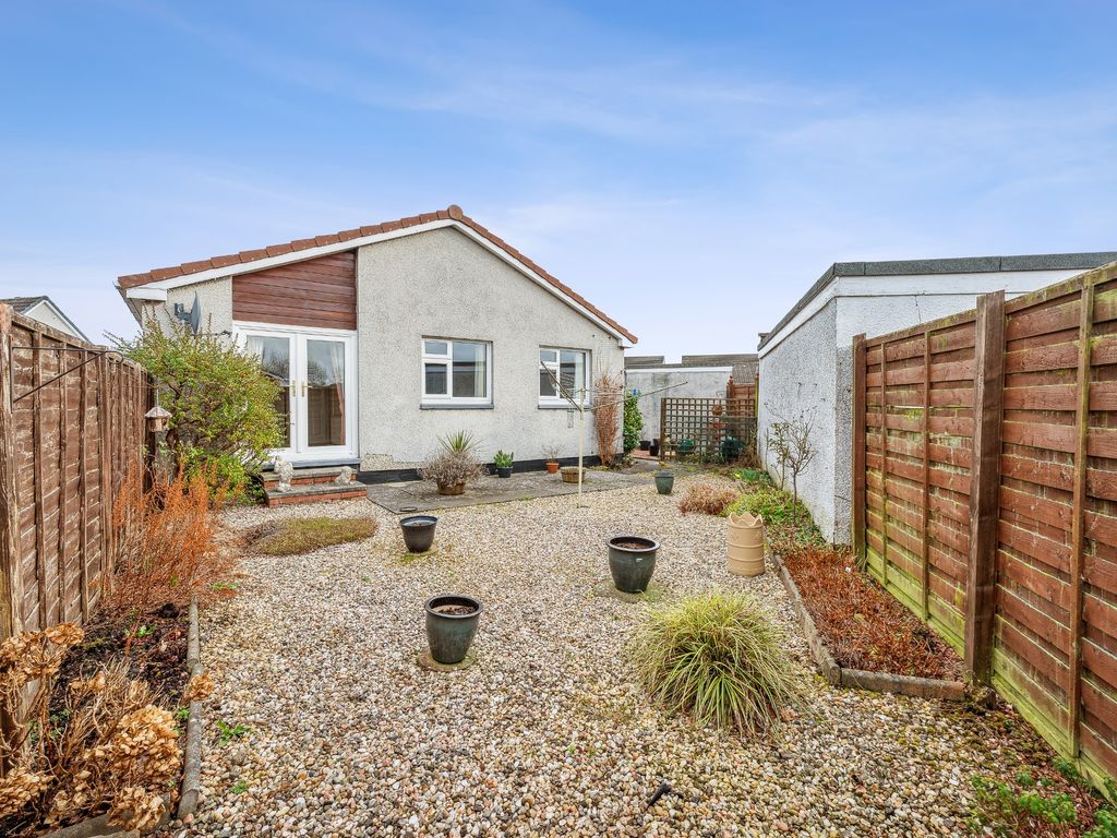 3 bed detached bungalow for sale in Chisholm Avenue, Causewayhead, Stirling FK9, £220,000