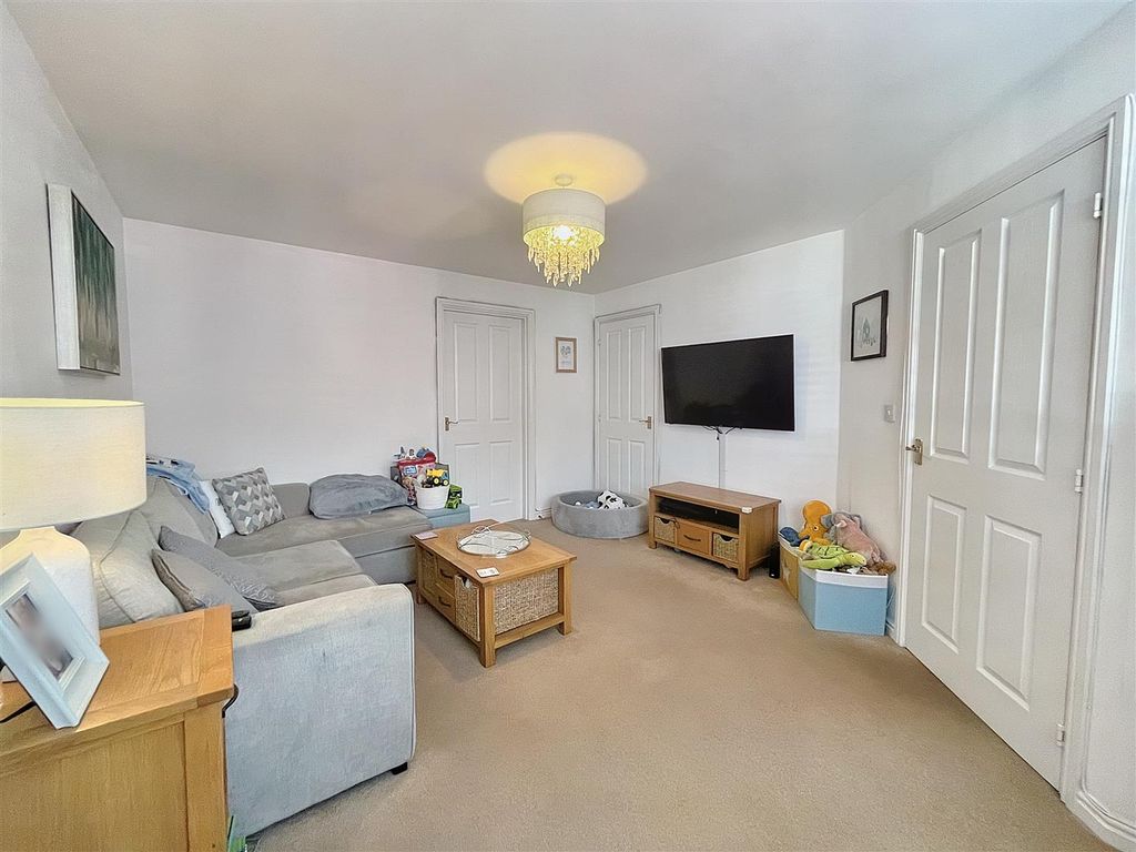 3 bed semi-detached house for sale in Edmundsbury Road, Duffryn, Newport NP10, £240,000