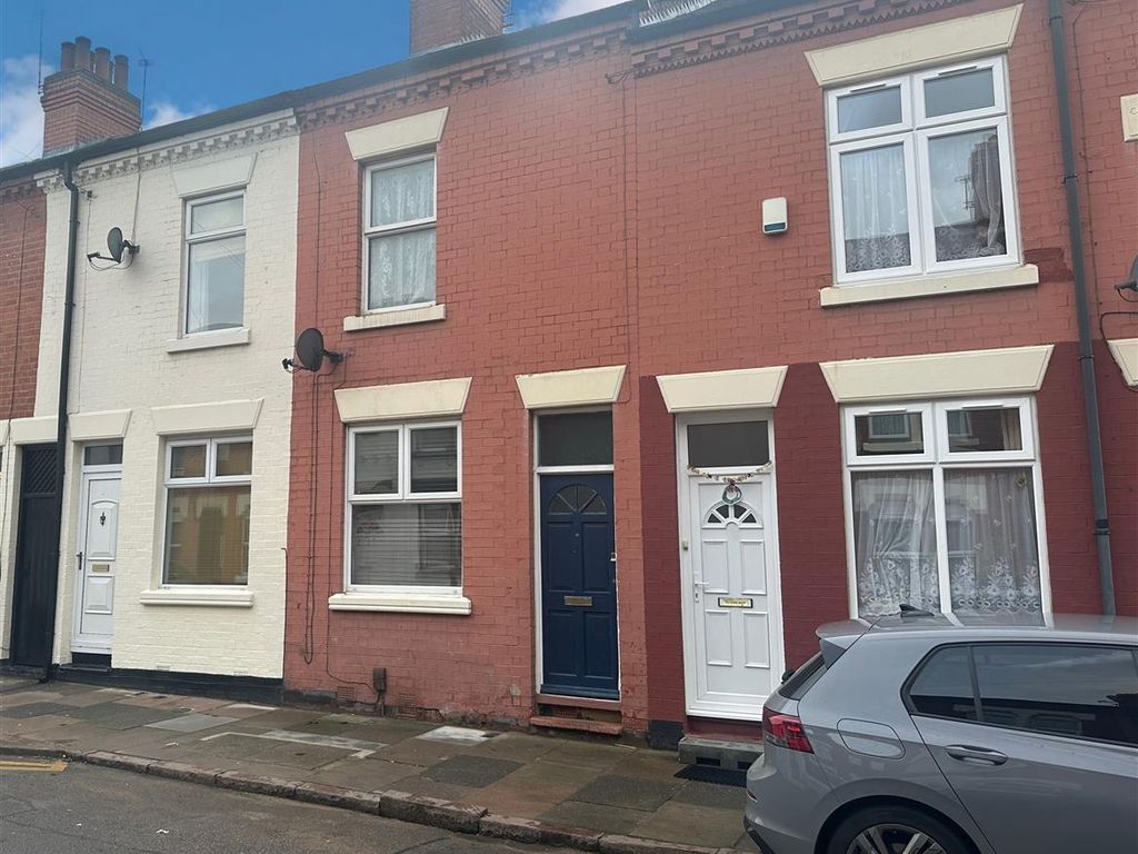 2 bed terraced house for sale in Percival Street, Spinney Hills, Leicester LE5, £185,000