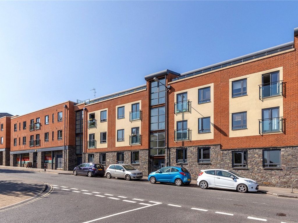 2 bed flat for sale in Ashley Down Road, Bristol BS7, £300,000