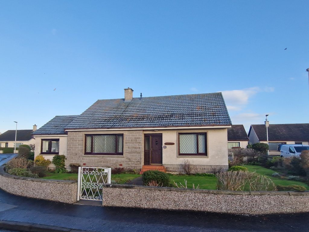 4 bed detached house for sale in Pinewood Road, Mosstodloch, Fochabers IV32, £210,000