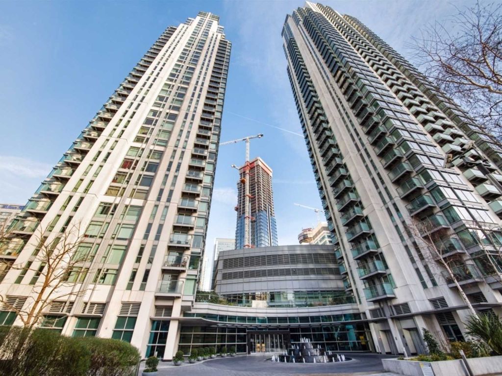 1 bed flat to rent in East Tower, Pan Peninsula, Canary Wharf E14, £2,227 pcm