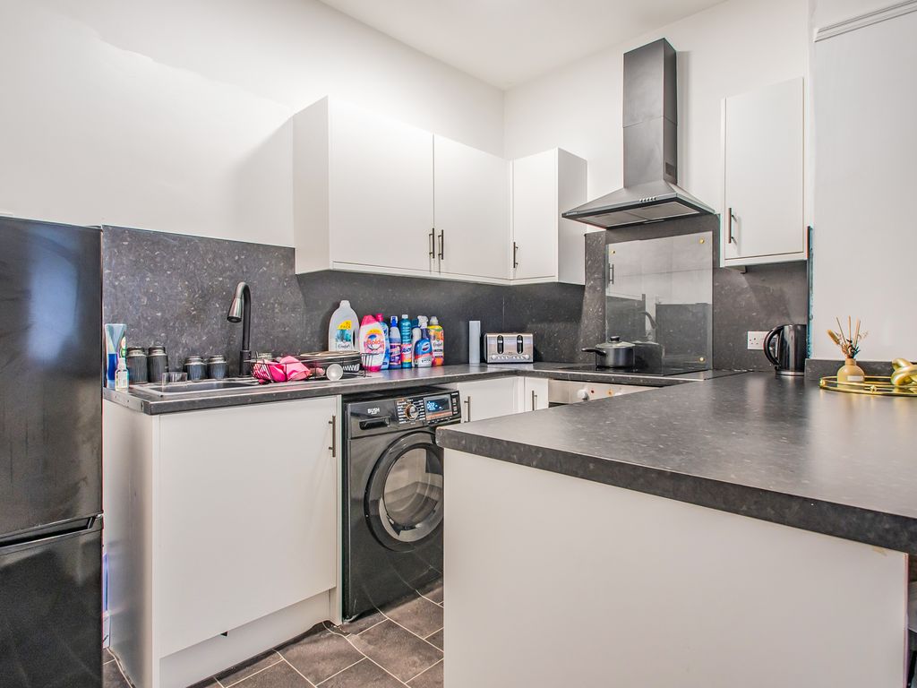 1 bed flat for sale in Hawthorne Road, Bootle L20, £63,000