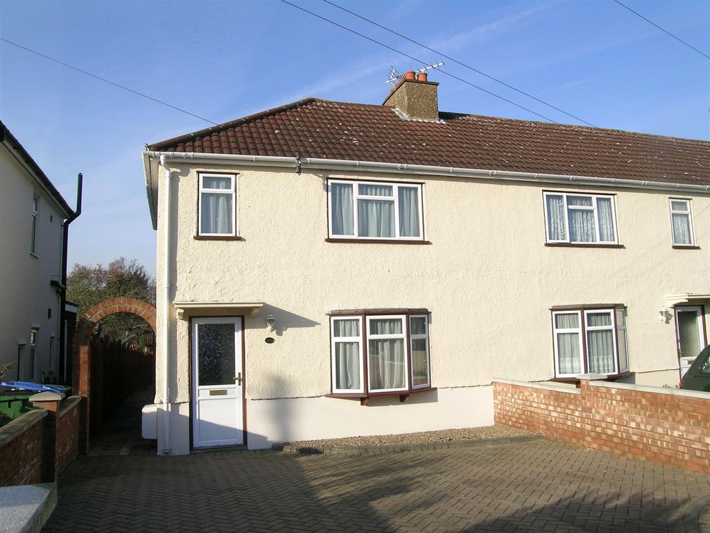 3 bed property to rent in Fleece Road, Long Ditton, Surbiton KT6, £2,400 pcm