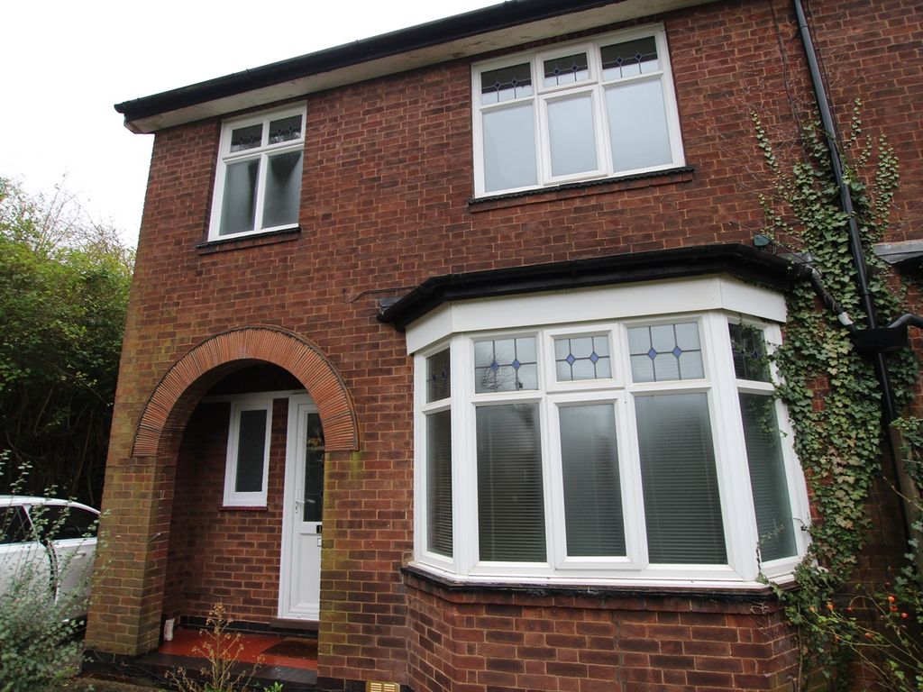 3 bed semi-detached house to rent in Melton Road, West Bridgford, Nottingham NG2, £1,350 pcm