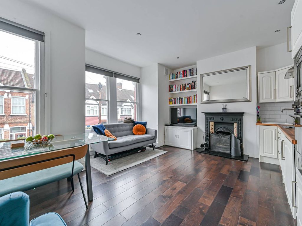 2 bed flat for sale in Greyswood Street, Furzedown, London SW16, £550,000