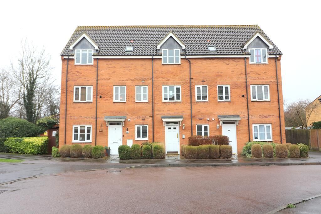 1 bed flat for sale in Peppercorn Way, Dunstable, Bedfordshire LU6, £155,000