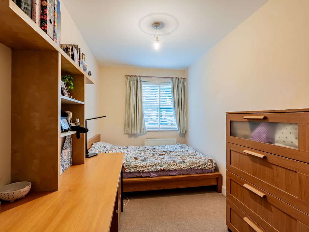3 bed flat for sale in Arley Court, Bristol BS6, £375,000