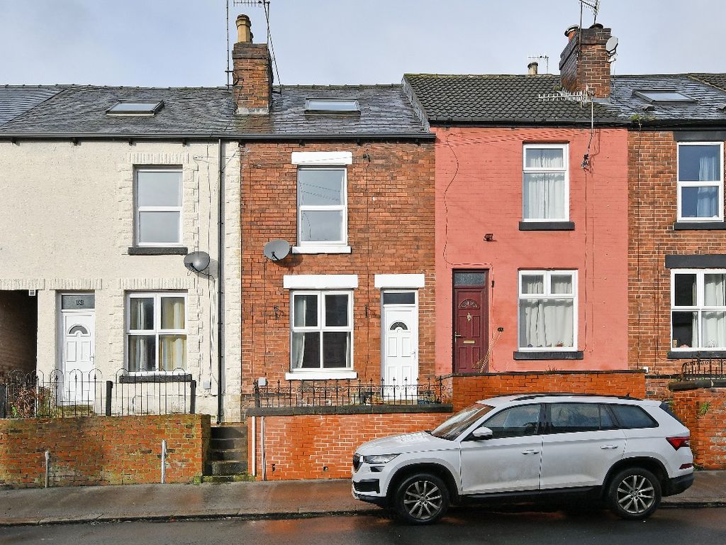3 bed terraced house for sale in Boyce Street, Sheffield S6, £225,000