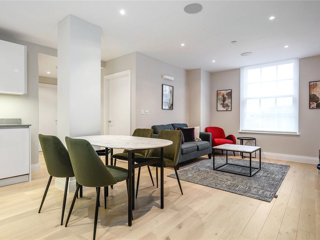 2 bed flat for sale in Chancery Lane, London WC2A, £1,450,000