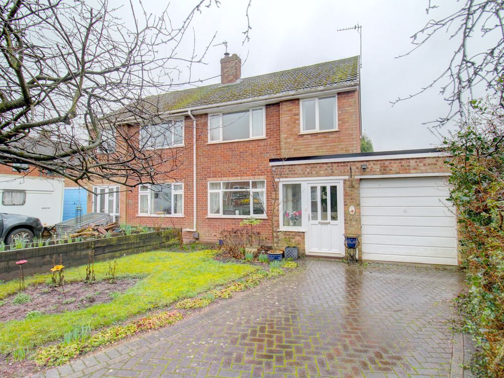 3 bed semi-detached house for sale in Park Close, Cheslyn Hay, Walsall WS6, £260,000