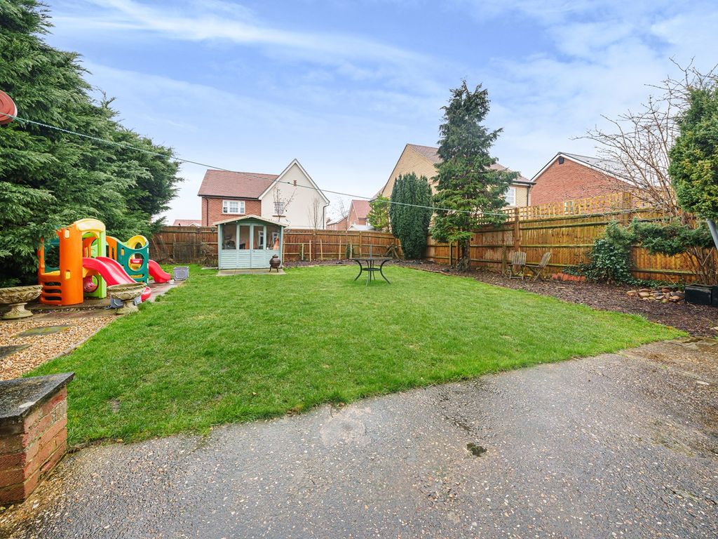 4 bed detached bungalow for sale in Church Street, Langford, Biggleswade SG18, £600,000