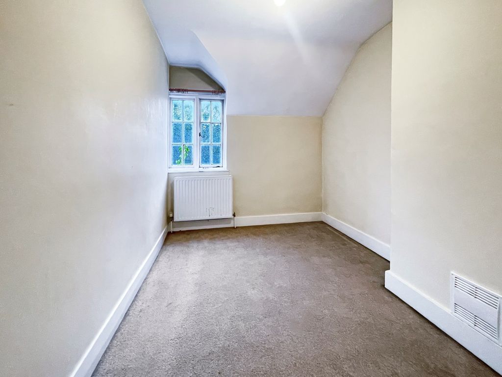 2 bed end terrace house for sale in Ballinger, Great Missenden HP16, £450,000