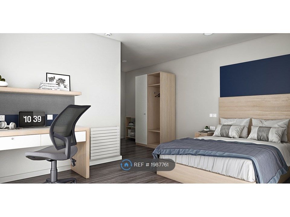 Room to rent in Mercy Terrace, Lewisham SE13, £1,122 pcm