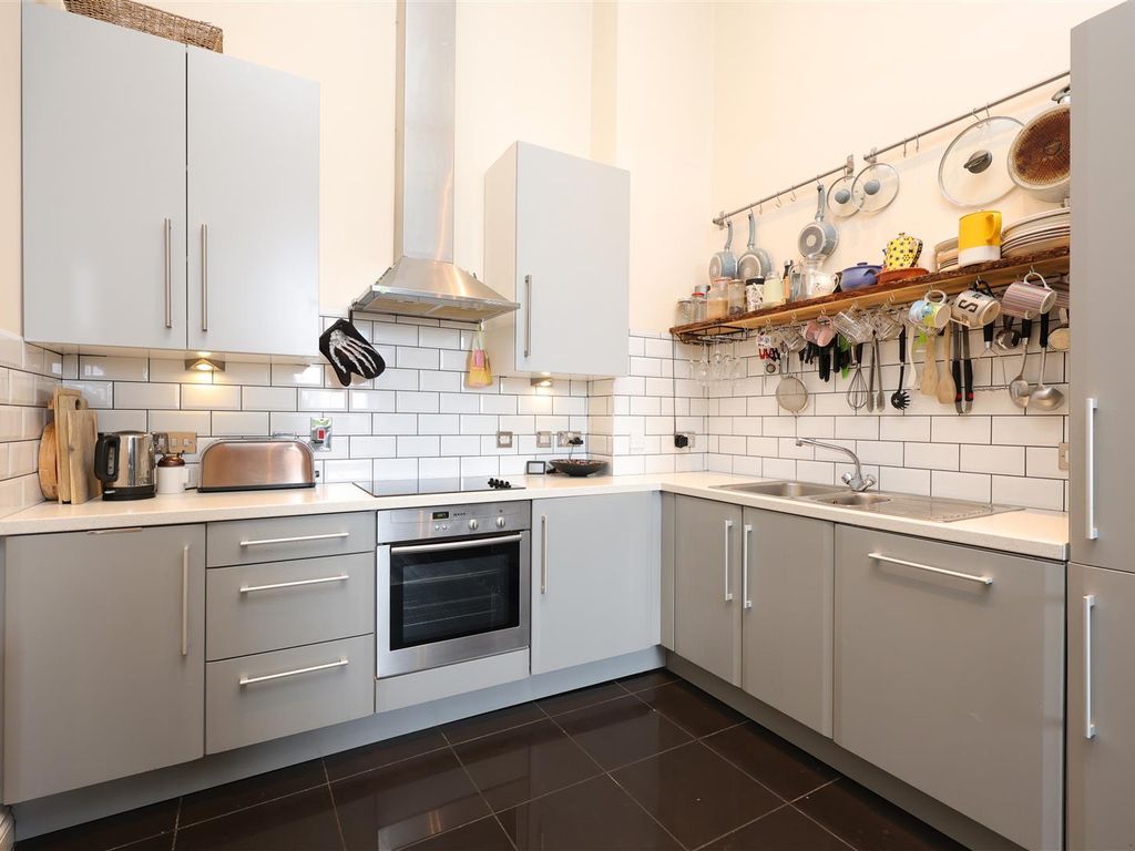 1 bed flat for sale in Ashley Down Road, Bristol BS7, £260,000