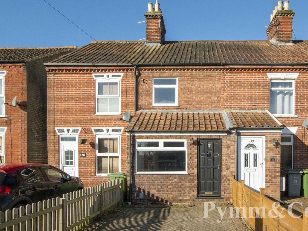2 bed terraced house for sale in Spixworth Road, Old Catton NR6, £210,000