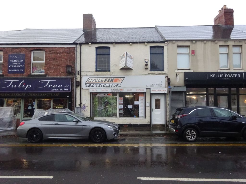 Retail premises to let in Durham Road, Chester Le Street DH3, £12,000 pa
