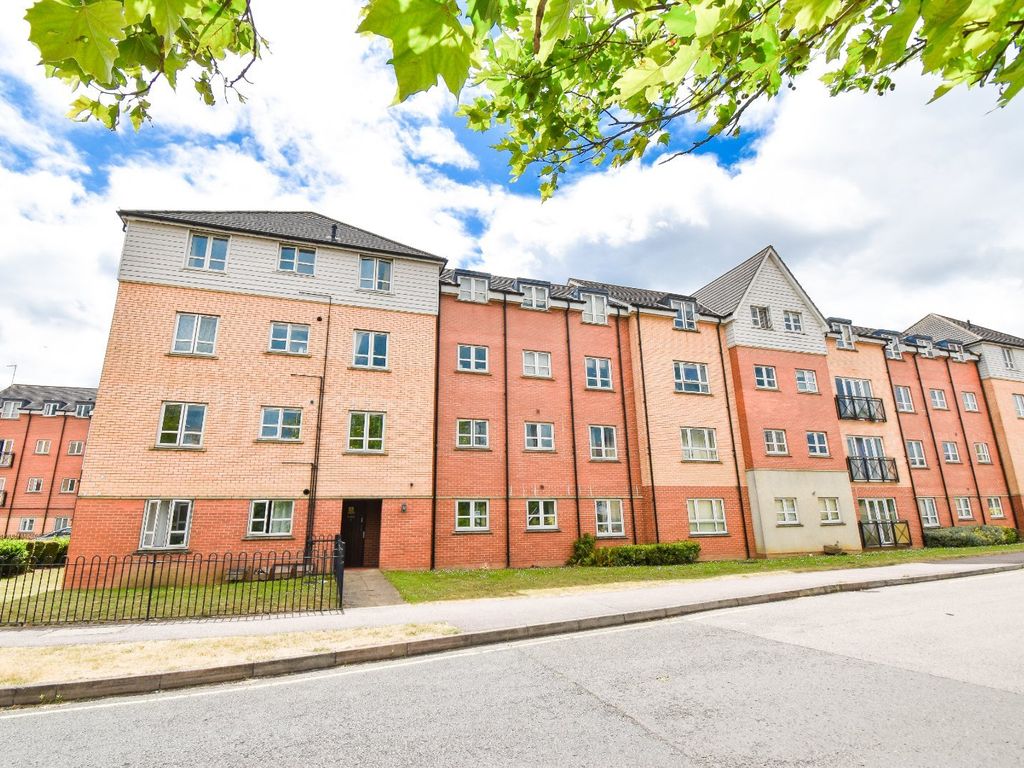 2 bed flat for sale in Cotton Court, River View, Northampton NN4, £155,000