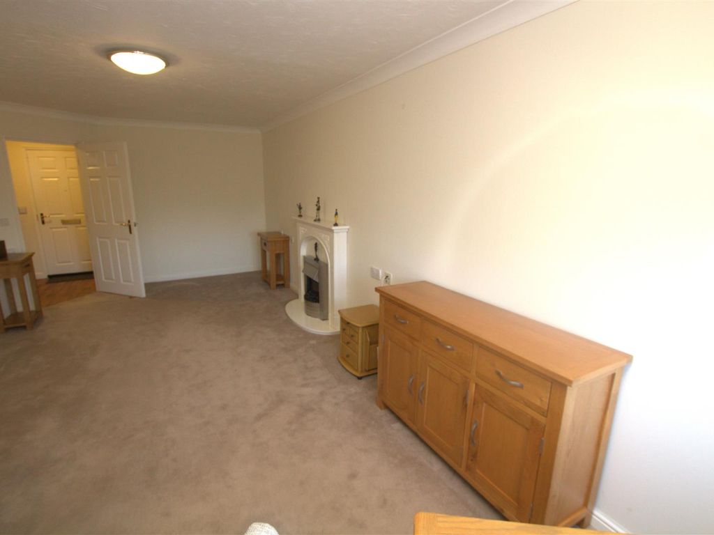 1 bed property to rent in Constantine Court, Middlesbrough TS1, £595 pcm