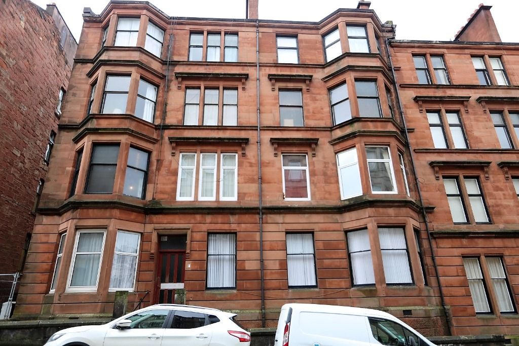 2 bed flat to rent in Vinicombe Street, Glasgow G12, £1,295 pcm