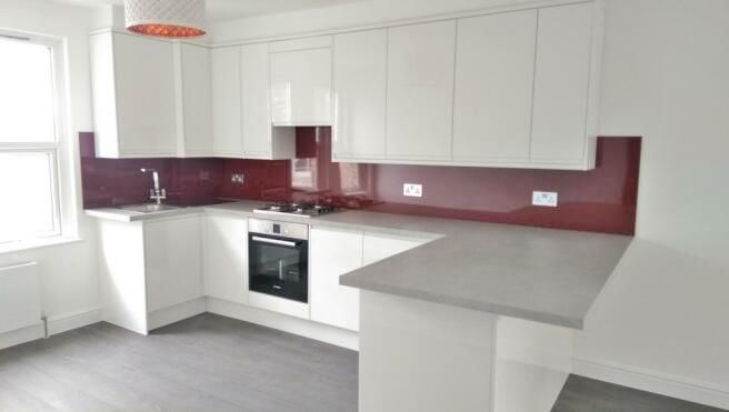 3 bed flat for sale in Station Road, New Barnet, Barnet EN5, £500,000