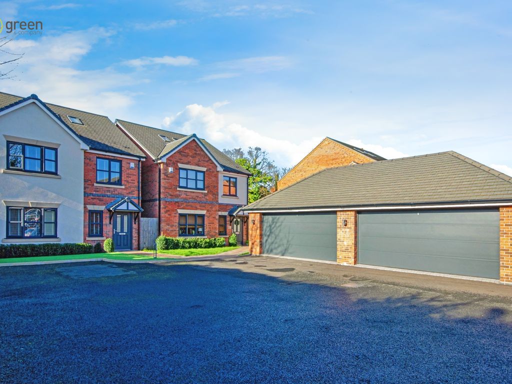 5 bed detached house for sale in Maxstoke Lane, Coleshill, Birmingham B46, £600,000