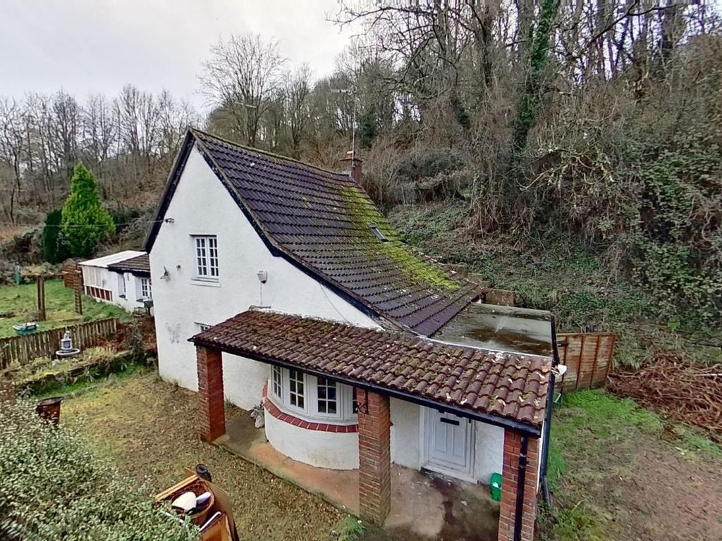 3 bed cottage for sale in Kilima Cottage Upper Redbrook, Upper Redbrook, Monmouth, Gwent NP25, £199,000