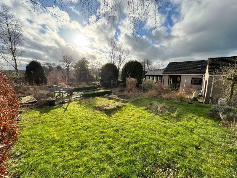 3 bed bungalow for sale in Armathwaite, Carlisle CA4, £480,000