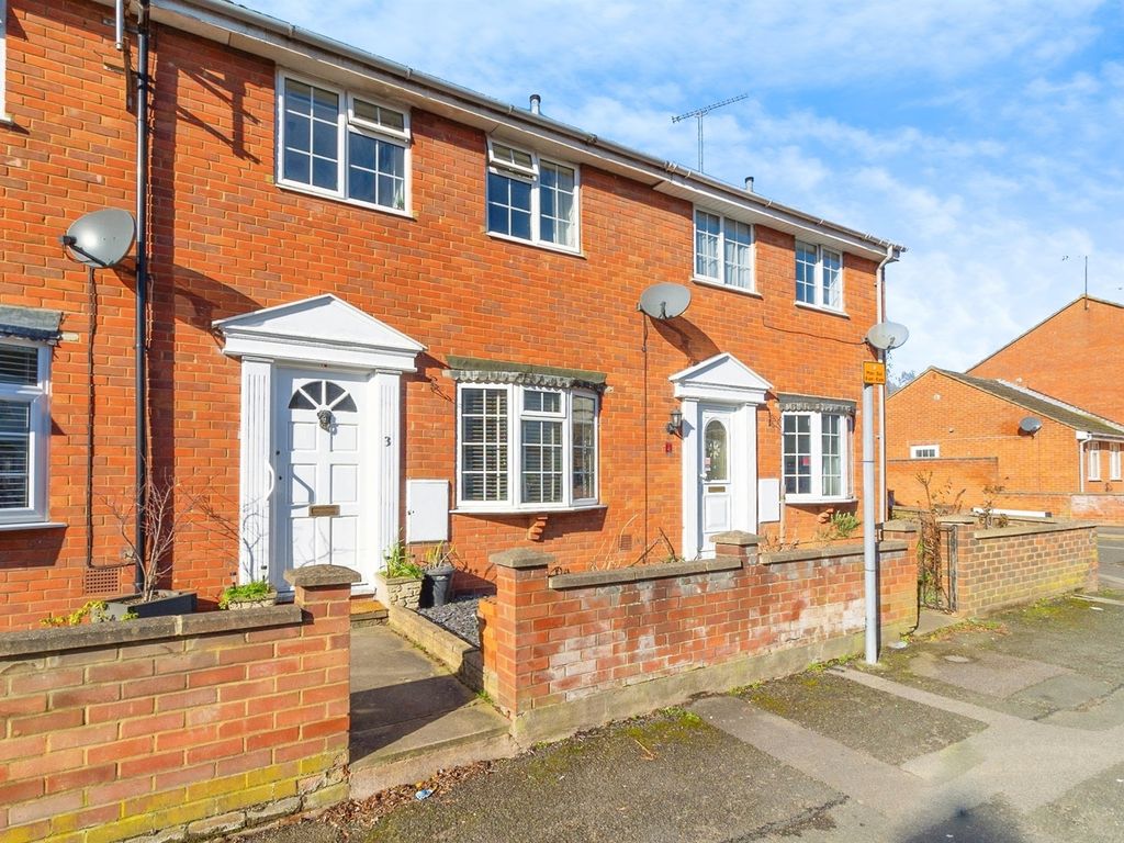 3 bed semi-detached house for sale in Stuart Close, Bletchley, Milton Keynes MK2, £280,000