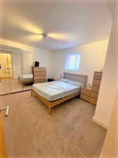 2 bed flat for sale in Bradshawgate, Bolton BL1, £110,000