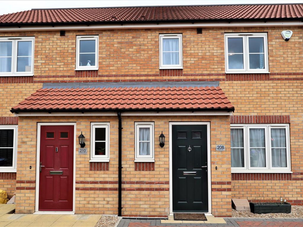 3 bed town house to rent in Wolsey Way, Lincoln LN2, £875 pcm