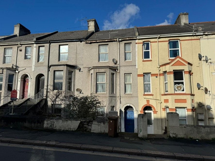 1 bed flat for sale in Flat 1, 11 Percy Terrace, Alexandra Road, Mutley, Plymouth, Devon PL4, £60,000