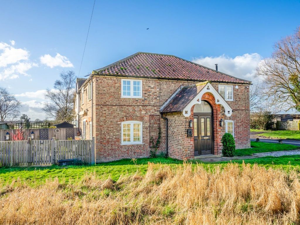 3 bed semi-detached house for sale in Old Chapel, Flaxton, York YO60, £475,000