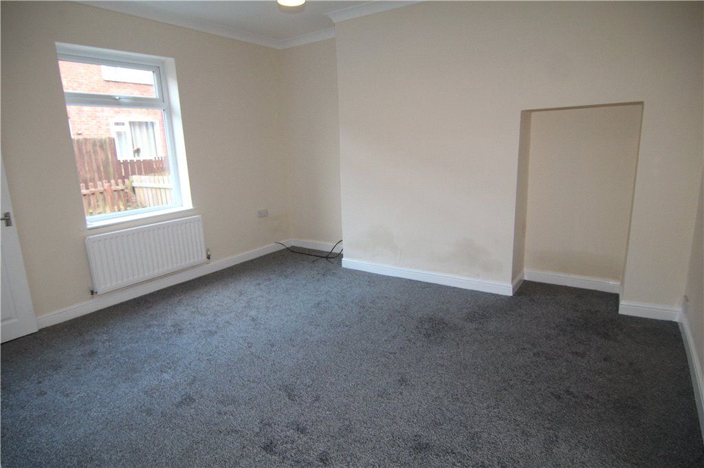 2 bed terraced house to rent in Larch Terrace, Langley Park, Durham DH7, £575 pcm